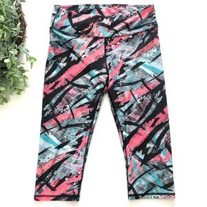 Fabletics Salar Powerhold Crop Leggings